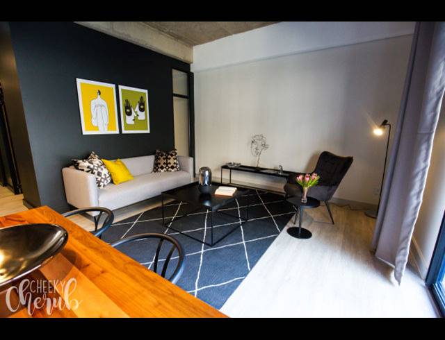 1 BEDROOM APARTMENT FOR SALE IN SANDOWN